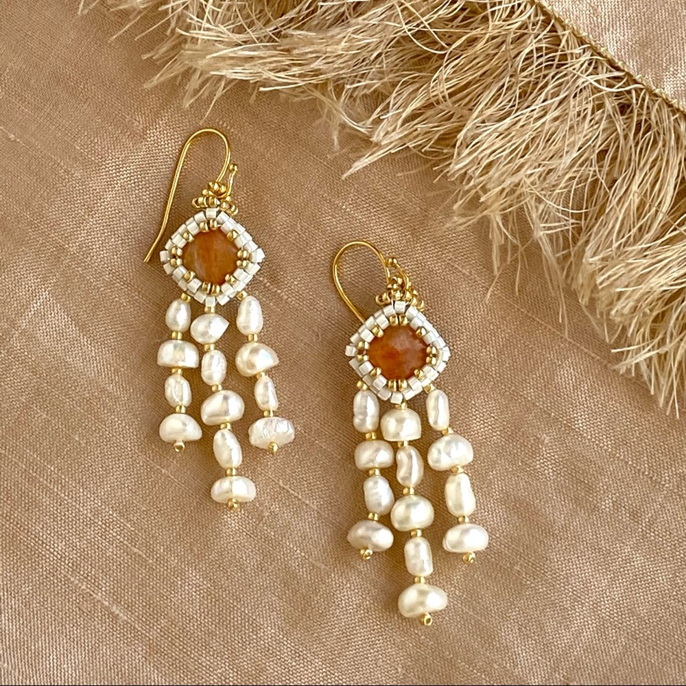 Brand New Handmade Seed Bead Pearl Earrings